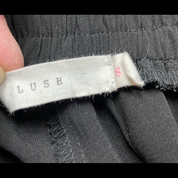 Lush cargo black pull on casual high waist tapered leg pants, sz S, EUC - Picture 2 of 7